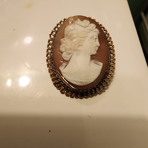 Reserved MIKEYSMIMI 1900s antique estate cameo brooch pendant hand carved shell - Picture 13 of 16